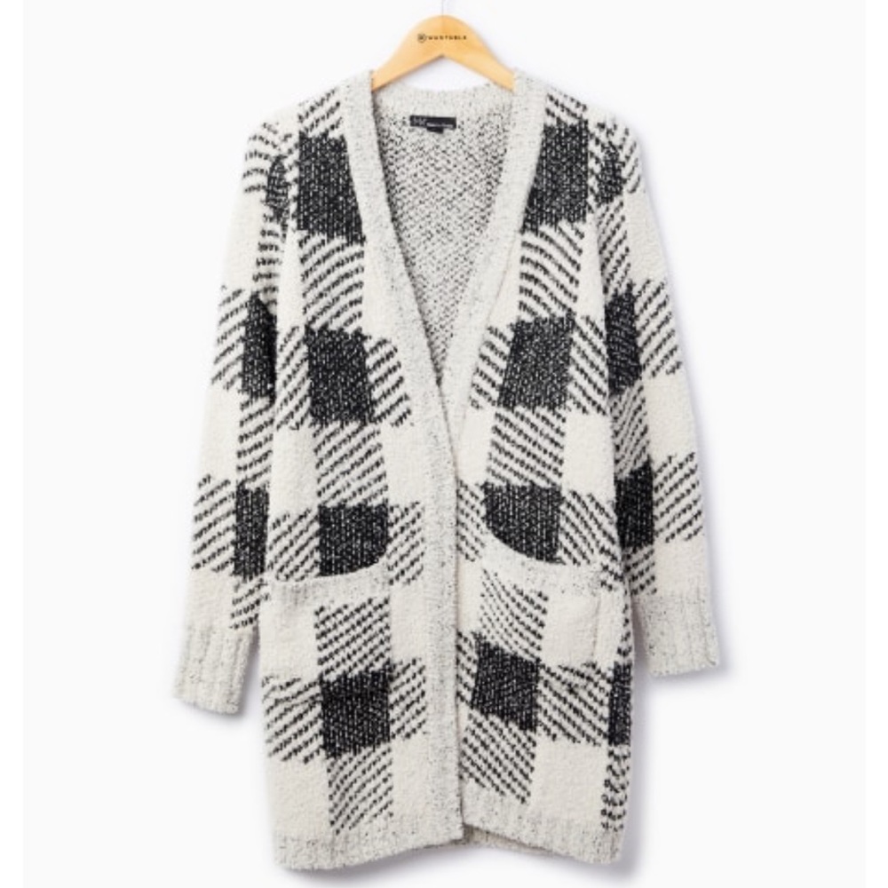 Metric Knits Cozy Fuzzy Long Cardigan Sweater in Beige/Black Plaid